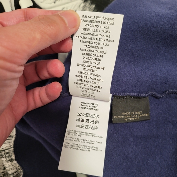 VESACE Paint Print Medusa Logo Sweatshirt - SUPER SLIM FIT - Picture 7 of 8